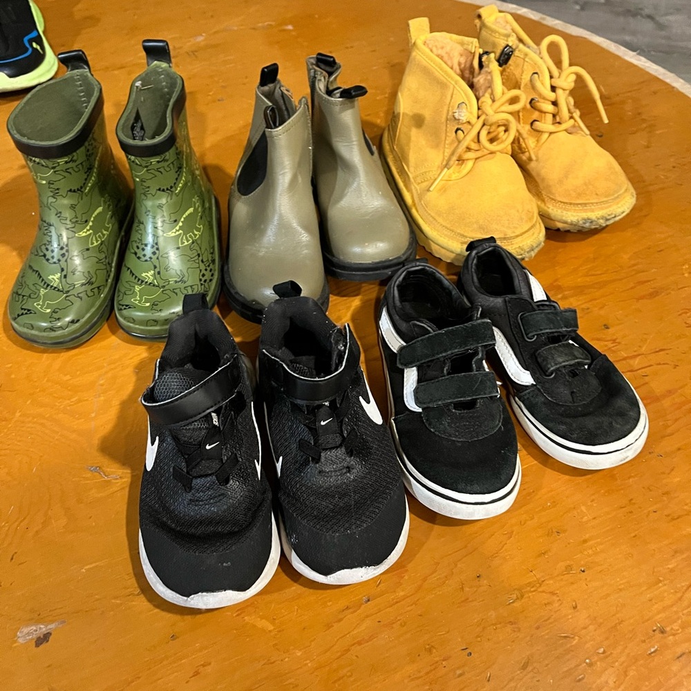 Boys size 9 LOT